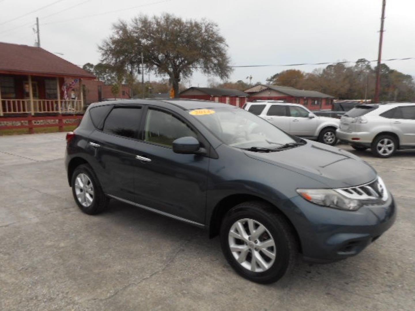 2014 BLUE NISSAN MURANO S; SL (JN8AZ1MU5EW) , located at 1200 Cassat Avenue, Jacksonville, FL, 32205, (904) 695-1885, 30.302404, -81.731033 - Photo#2